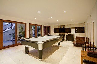 Expert pool table repair in Reading content img3